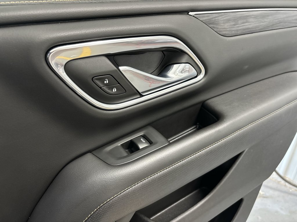 2023 GMC YUKON SLT | Leather | Nav | Htd Wheel | Cam | USB in Saint John, New Brunswick - 31 - w1024h768px