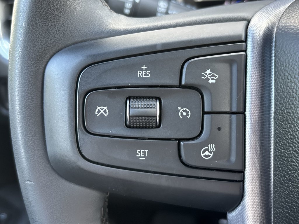 2023 GMC YUKON SLT | Leather | Nav | Htd Wheel | Cam | USB in Saint John, New Brunswick - 17 - w1024h768px