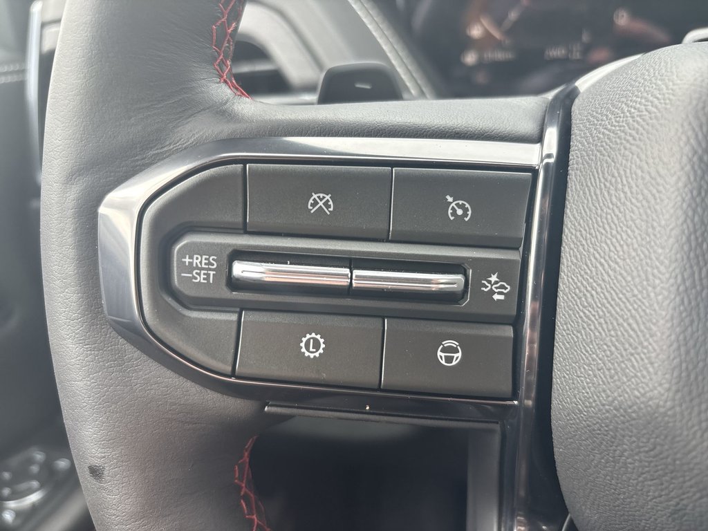 2025 GMC Yukon AT4 Ultimate | Leather | PanoRoof | Nav | Cam in Saint John, New Brunswick - 17 - w1024h768px
