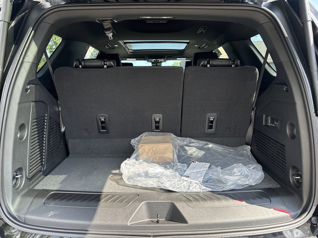 2026 GMC Yukon in Antigonish, Nova Scotia - 7 - w1024h768px
