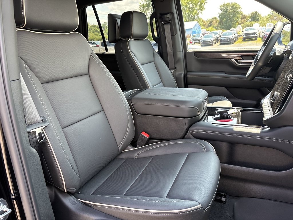 2026 GMC Yukon in Antigonish, Nova Scotia - 10 - w1024h768px