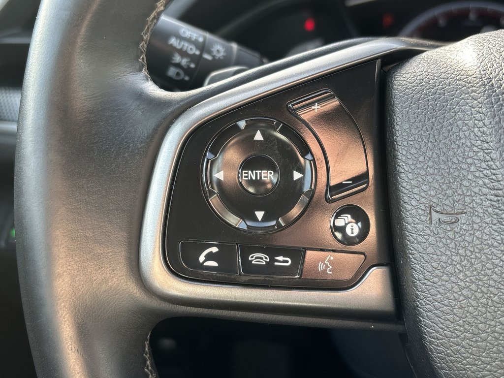 2020 Honda Civic Hatchback Sport | Roof | Cam | USB | Bluetooth | HtdSeats in Saint John, New Brunswick - 17 - w1024h768px