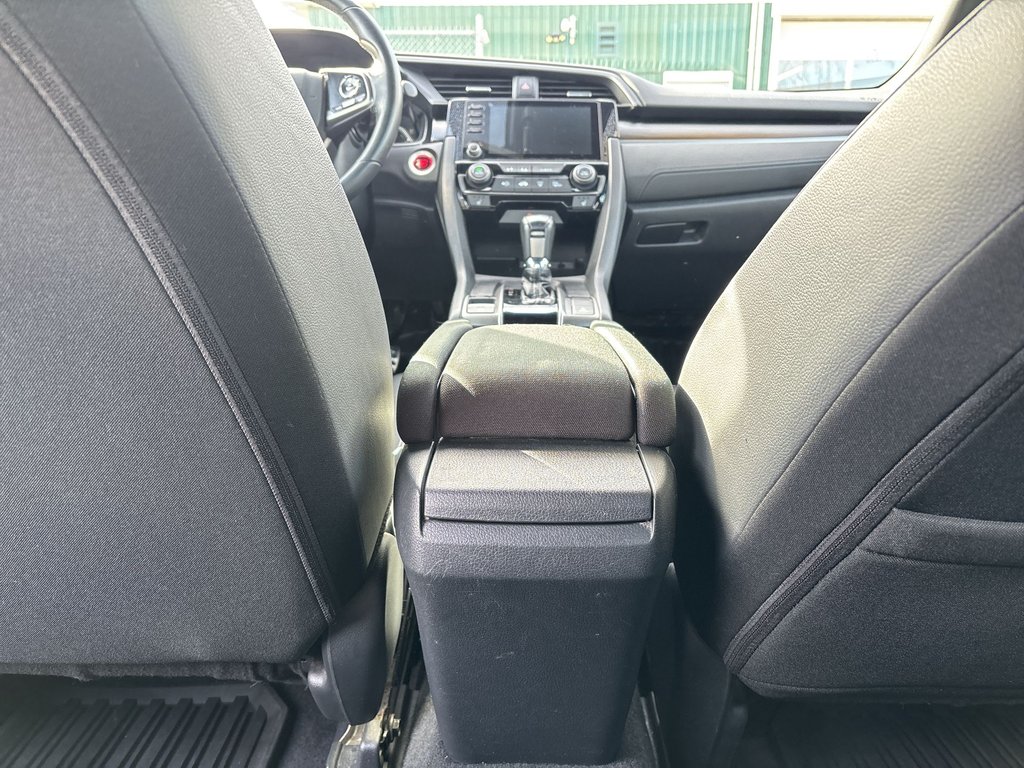 2020 Honda Civic Hatchback Sport | Roof | Cam | USB | Bluetooth | HtdSeats in Saint John, New Brunswick - 27 - w1024h768px