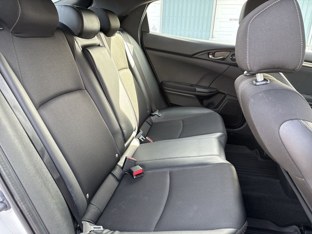 2020 Honda Civic Hatchback Sport | Roof | Cam | USB | Bluetooth | HtdSeats in Saint John, New Brunswick - 30 - w1024h768px