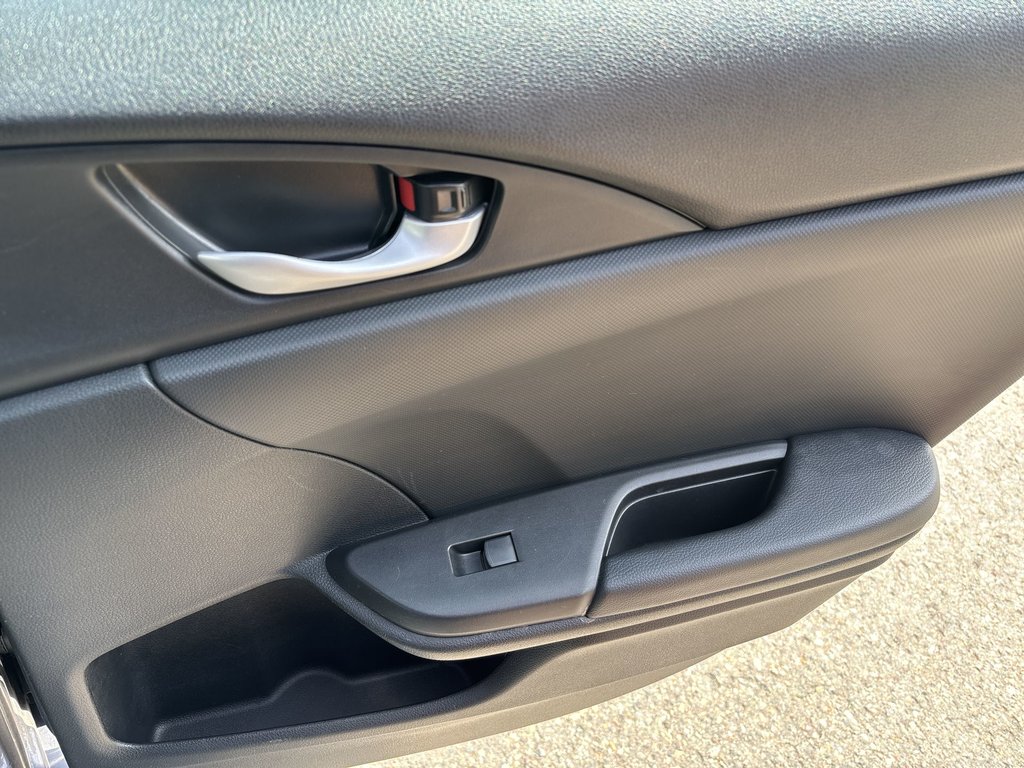 2020 Honda CIVIC SEDAN SPORT in Saint John, New Brunswick - 33 - w1024h768px