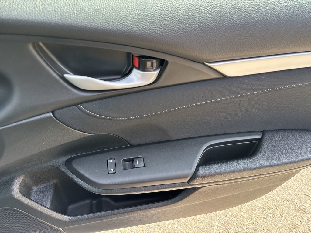 2020 Honda CIVIC SEDAN SPORT in Saint John, New Brunswick - 37 - w1024h768px