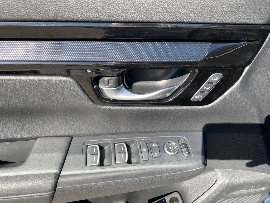 2024 Honda CR-V EX-L in Saint John, New Brunswick - 13 - w1024h768px