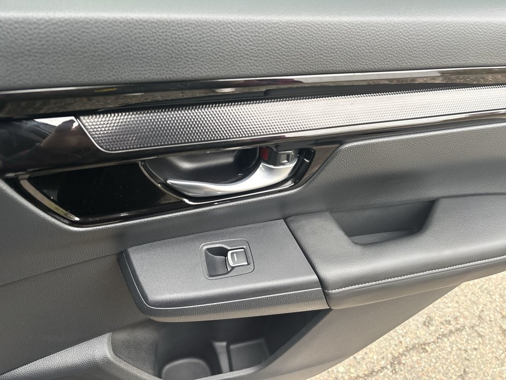 2024 Honda CR-V Sport | Sunroof | Cam | HtdSeats&Wheel in Saint John, New Brunswick - 32 - w1024h768px