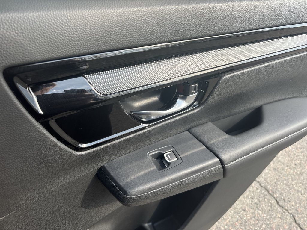 2026 Honda CR-V Sport | Moonroof | Cam | USB Bluetooth | Htd Wheel in Saint John, New Brunswick - 31 - w1024h768px