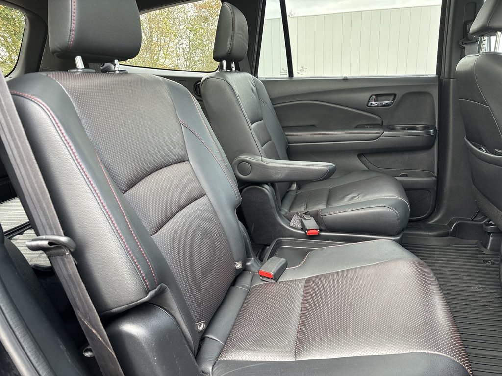 2022 Honda Pilot Black Edition | Leather | Roof | Nav | Htd Seats in Saint John, New Brunswick - 30 - w1024h768px