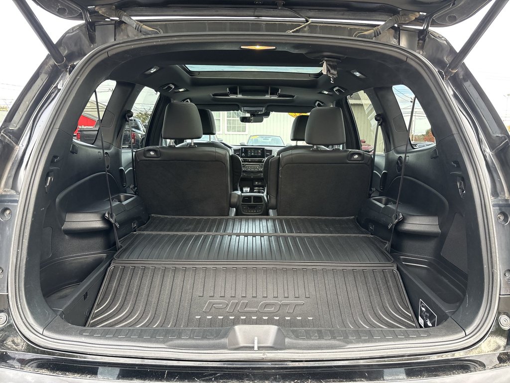 2022 Honda Pilot Black Edition | Leather | Roof | Nav | Htd Seats in Saint John, New Brunswick - 29 - w1024h768px