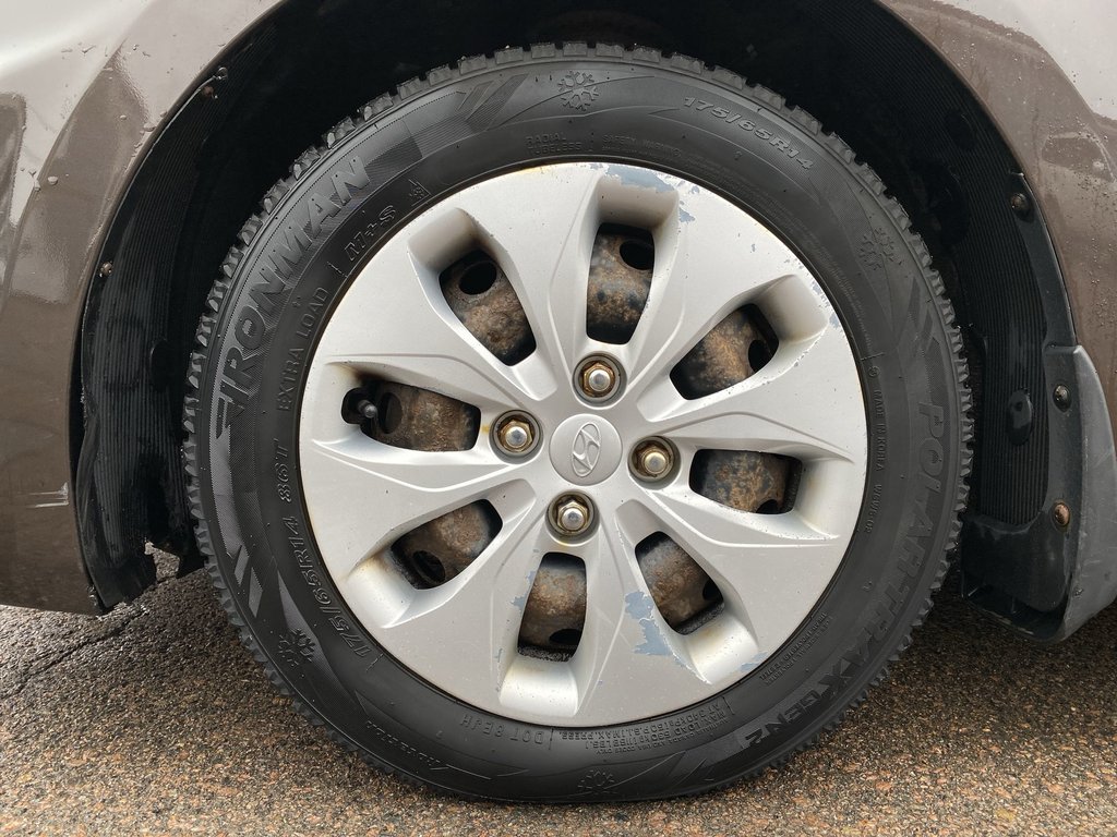 2015 Hyundai ACCENT LE | Cam | Bluetooth | Air Conditioning in Saint John, New Brunswick - 10 - w1024h768px