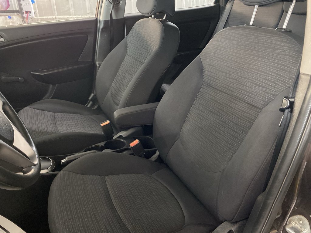 2015 Hyundai ACCENT LE | Cam | Bluetooth | Air Conditioning in Saint John, New Brunswick - 11 - w1024h768px