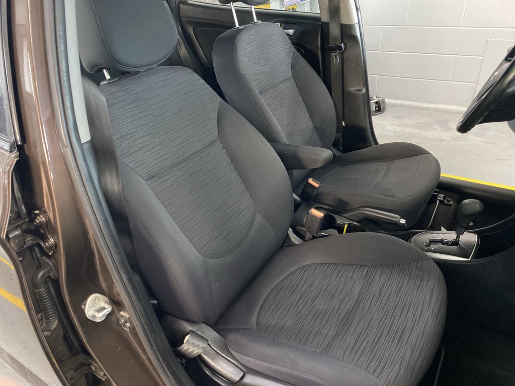 2015 Hyundai ACCENT LE | Cam | Bluetooth | Air Conditioning in Saint John, New Brunswick - 31 - w1024h768px