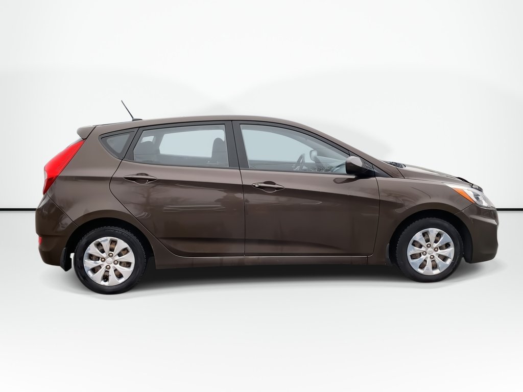 2015 Hyundai ACCENT LE | Cam | Bluetooth | Air Conditioning in Saint John, New Brunswick - 9 - w1024h768px