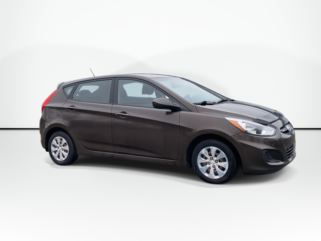 2015 Hyundai ACCENT LE | Cam | Bluetooth | Air Conditioning in Saint John, New Brunswick - 2 - w1024h768px