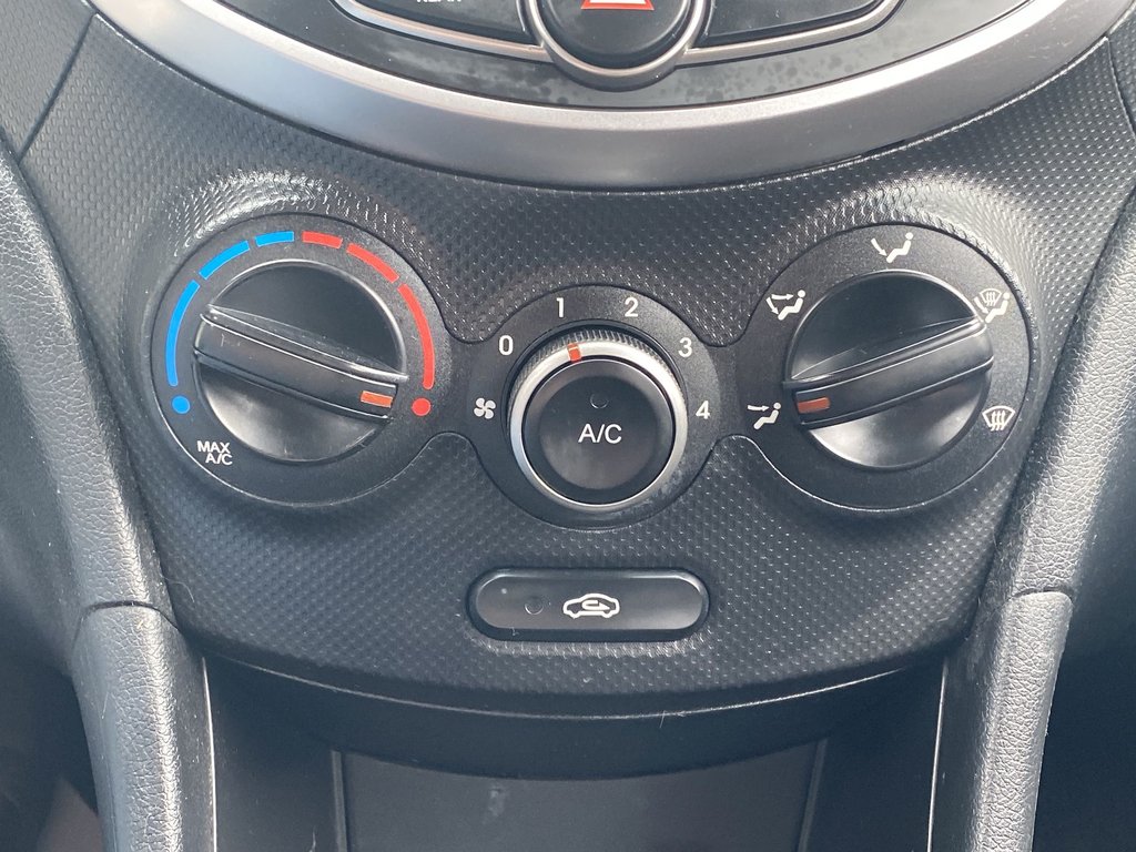 2015 Hyundai ACCENT LE | Cam | Bluetooth | Air Conditioning in Saint John, New Brunswick - 22 - w1024h768px