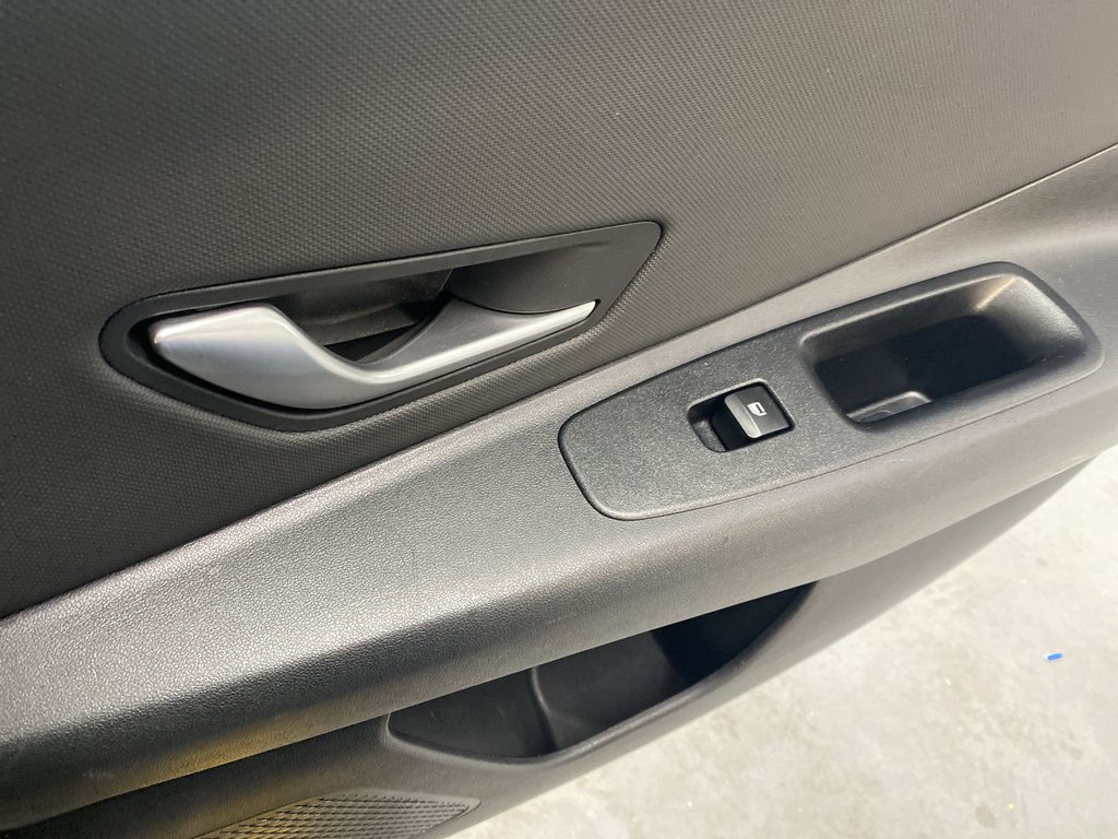 2021 Hyundai ELANTRA Preferred | Htd Seats | Htd Wheel | Cruise in Saint John, New Brunswick - 32 - w1024h768px