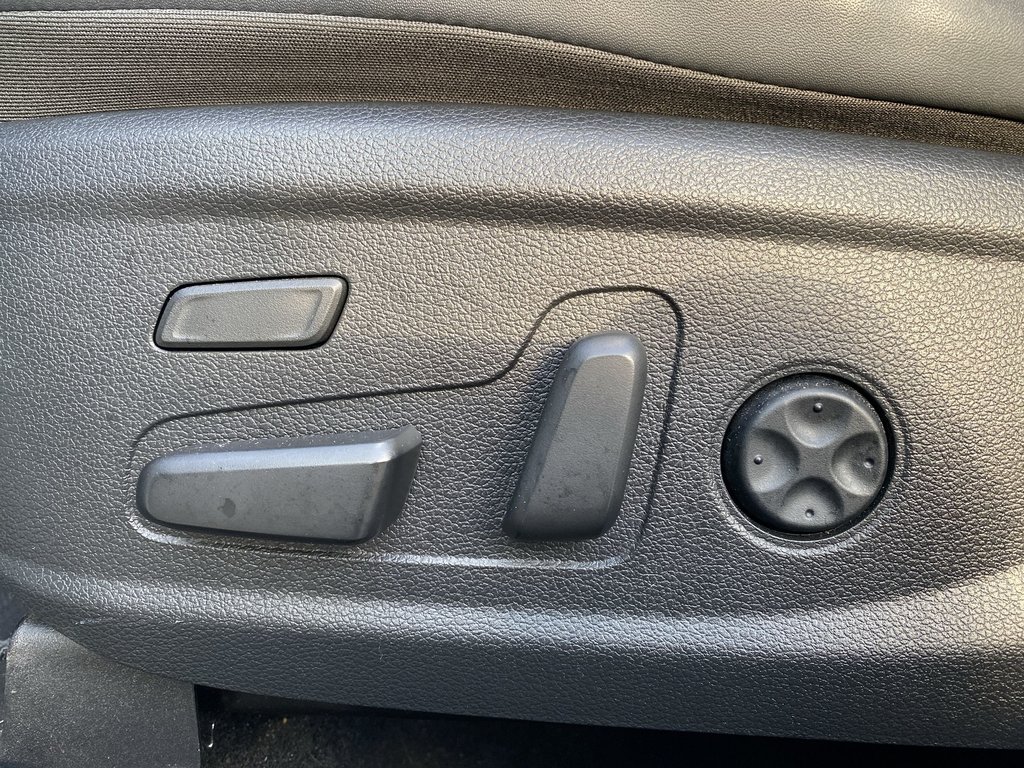 2023 Hyundai SANTA FE HYBRID LUXURY | Leather | Roof | 360°Cam | Warranty to 31 in Saint John, New Brunswick - 12 - w1024h768px