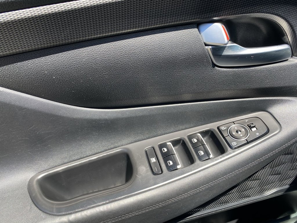 Hyundai SANTA FE ESSENTIAL | CAM | HtdSeats | LaneAssist 2020 à Saint John, Nouveau-Brunswick - 13 - w1024h768px