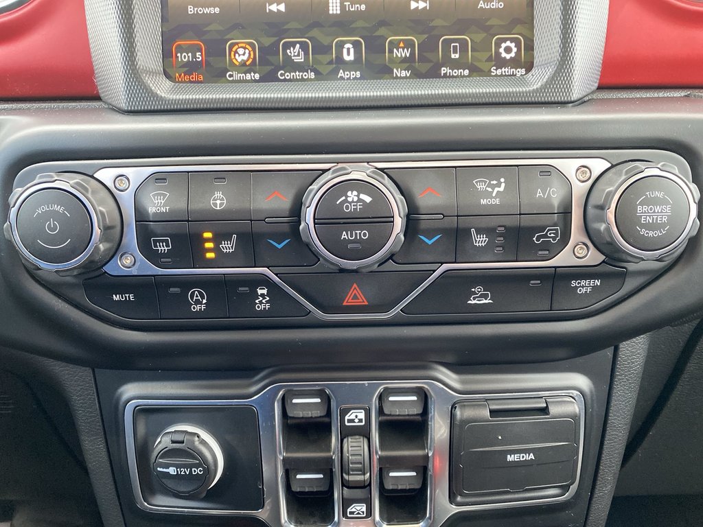 2023 Jeep GLADIATOR MOJAVE | Cam | USB | HtdMirrors | Warranty to 2028 in Saint John, New Brunswick - 23 - w1024h768px