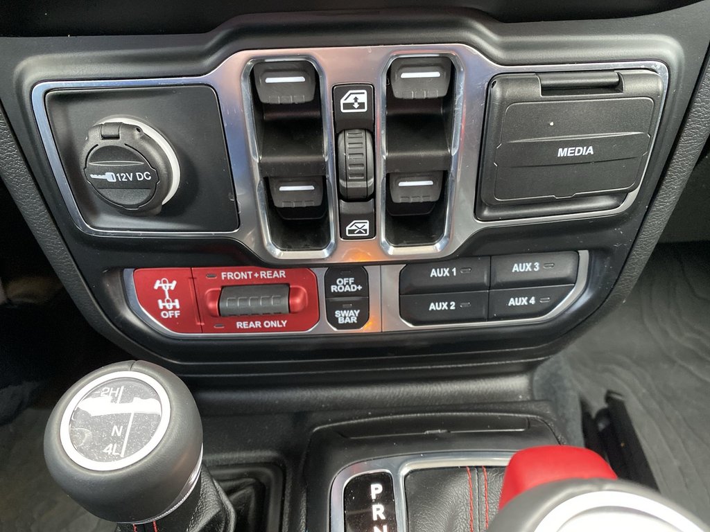 2023 Jeep GLADIATOR MOJAVE | Cam | USB | HtdMirrors | Warranty to 2028 in Saint John, New Brunswick - 19 - w1024h768px