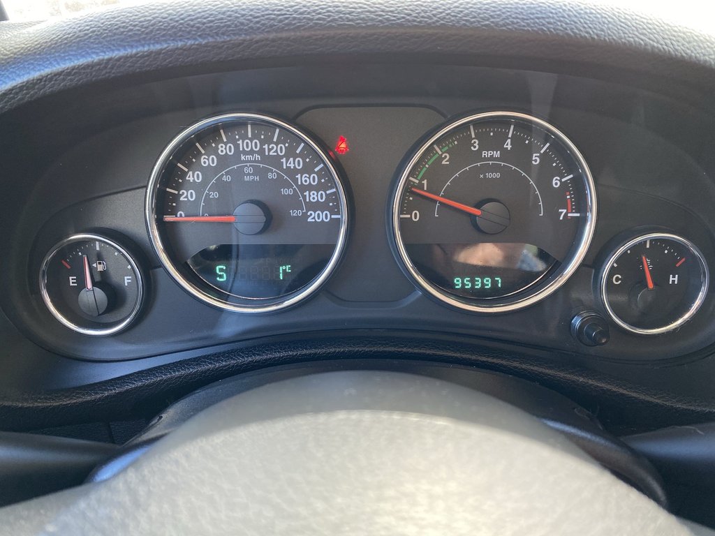 2014 Jeep WRANGLER SPORT | Cruise | Nav | CD | HillStartAssist in Saint John, New Brunswick - 19 - w1024h768px