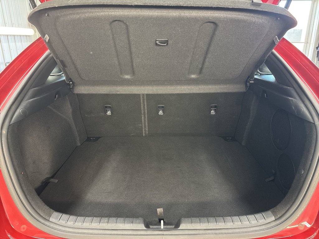 2022 Kia Forte5 GT Leather | Sunroof | Cam | Htd Seats&Wheel in Saint John, New Brunswick - 30 - w1024h768px