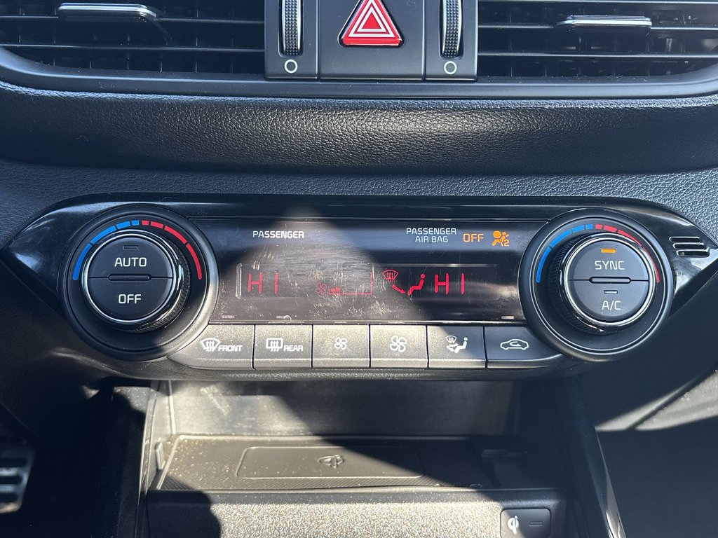 2022 Kia Forte5 GT Leather | Sunroof | Cam | Htd Seats&Wheel in Saint John, New Brunswick - 24 - w1024h768px