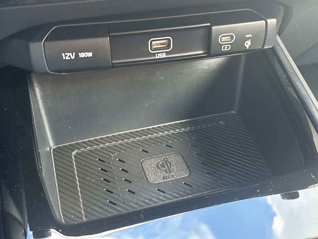 2024 Kia Niro SX Hybrid | Leather | Roof | Nav | Cam | USB in Saint John, New Brunswick - 24 - w1024h768px
