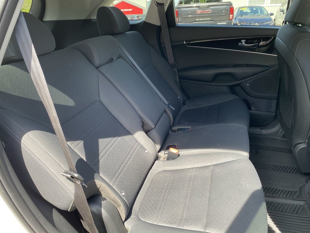 2020 Kia SORENTO LX+ in Saint John, New Brunswick - 31 - w1024h768px