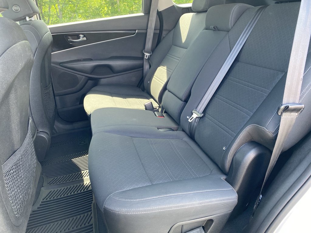 2020 Kia SORENTO LX+ in Saint John, New Brunswick - 27 - w1024h768px