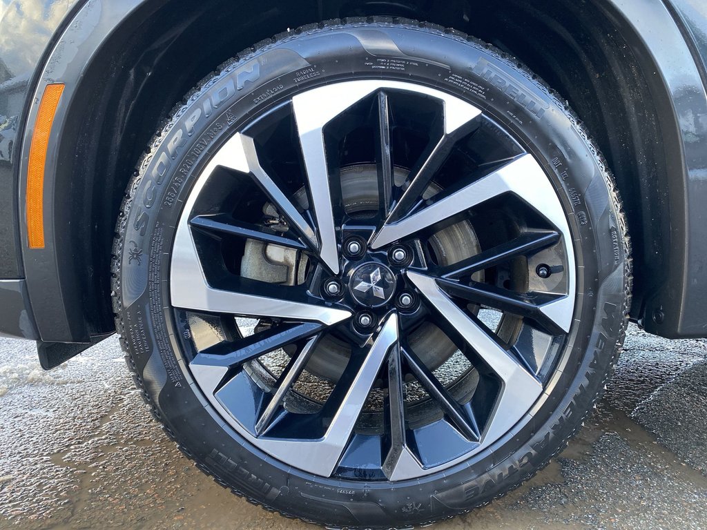 Mitsubishi OUTLANDER PHEV SEL | 7-Pass | Cam | USB | Keyless | Warranty to33 2023 à Saint John, Nouveau-Brunswick - 10 - w1024h768px