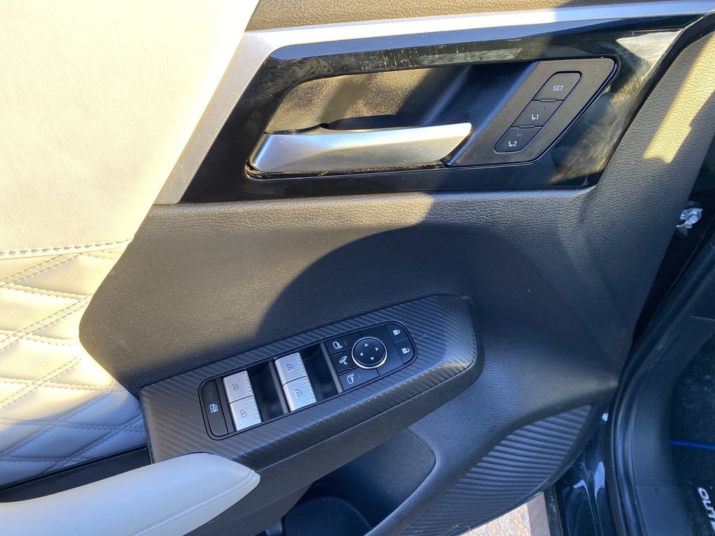 Mitsubishi OUTLANDER PHEV SEL | 7-Pass | Cam | USB | Keyless | Warranty to33 2023 à Saint John, Nouveau-Brunswick - 13 - w1024h768px