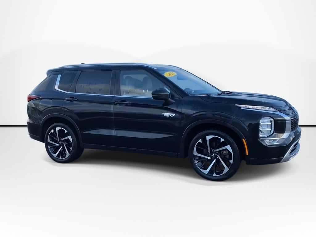 Mitsubishi OUTLANDER PHEV SEL | 7-Pass | Cam | USB | Keyless | Warranty to33 2023 à Saint John, Nouveau-Brunswick - 2 - w1024h768px