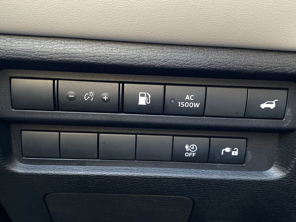 Mitsubishi OUTLANDER PHEV SEL | 7-Pass | Cam | USB | Keyless | Warranty to33 2023 à Saint John, Nouveau-Brunswick - 26 - w1024h768px