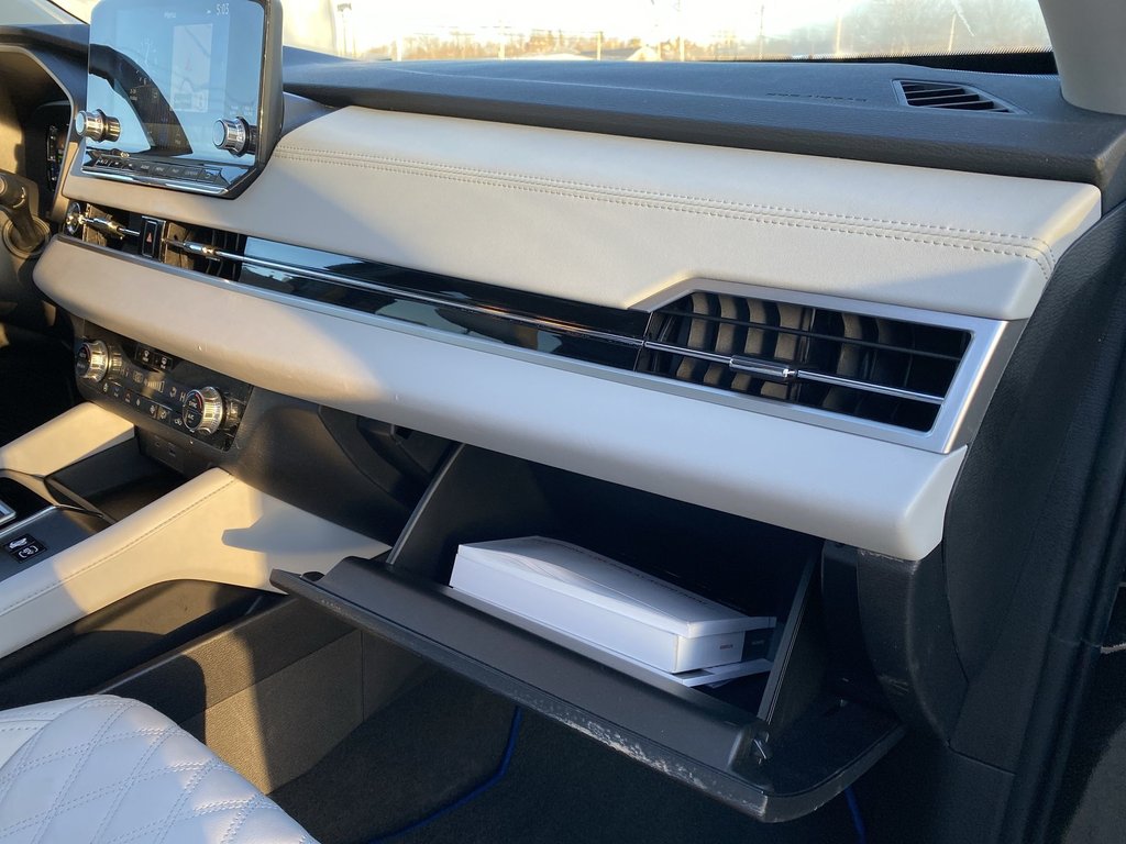 Mitsubishi OUTLANDER PHEV SEL | 7-Pass | Cam | USB | Keyless | Warranty to33 2023 à Saint John, Nouveau-Brunswick - 34 - w1024h768px