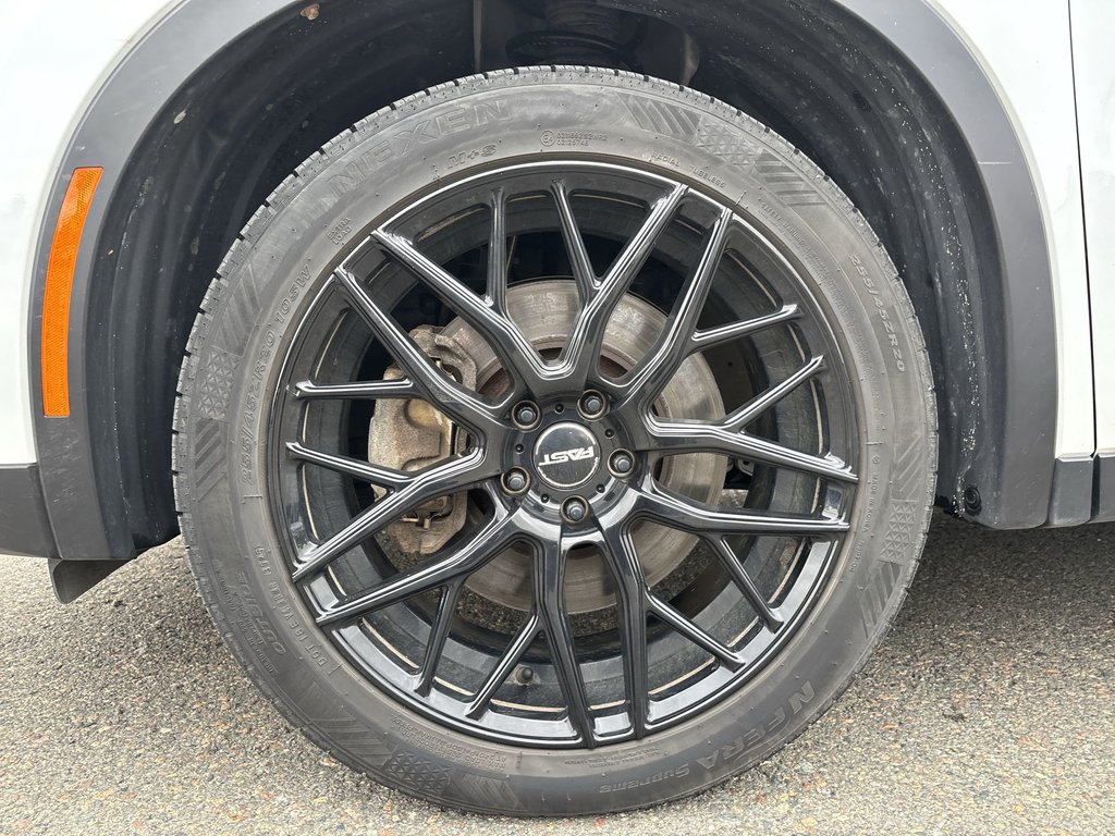 2023 Mitsubishi Outlander PHEV SEL | Leather | PanoRoof | Nav | Cam | HtdSeats in Saint John, New Brunswick - 10 - w1024h768px