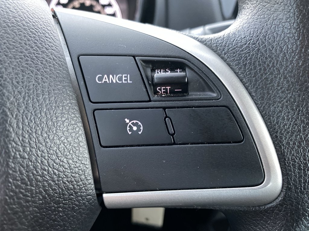 Mitsubishi RVR ES | Cam | USB | AutoClimate | Warranty to 2034 2024 à Saint John, Nouveau-Brunswick - 18 - w1024h768px