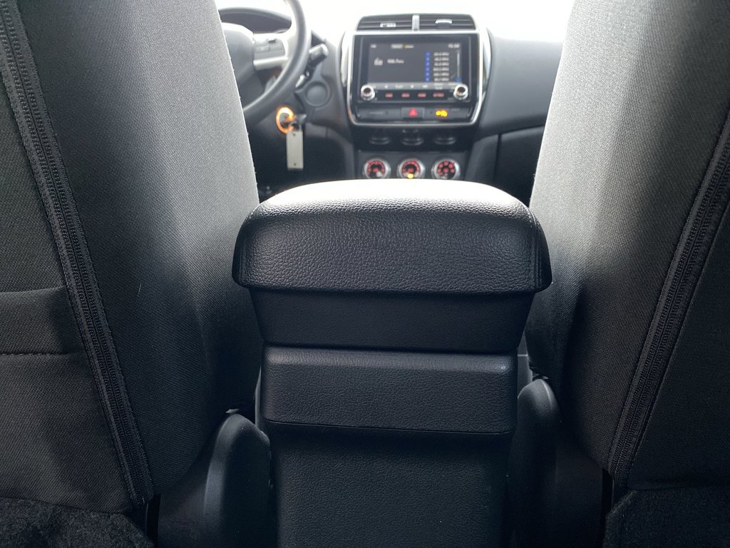 Mitsubishi RVR ES | Cam | USB | AutoClimate | Warranty to 2034 2024 à Saint John, Nouveau-Brunswick - 27 - w1024h768px