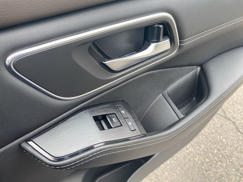 2021 Nissan ROGUE in Antigonish, Nova Scotia - 35 - w1024h768px