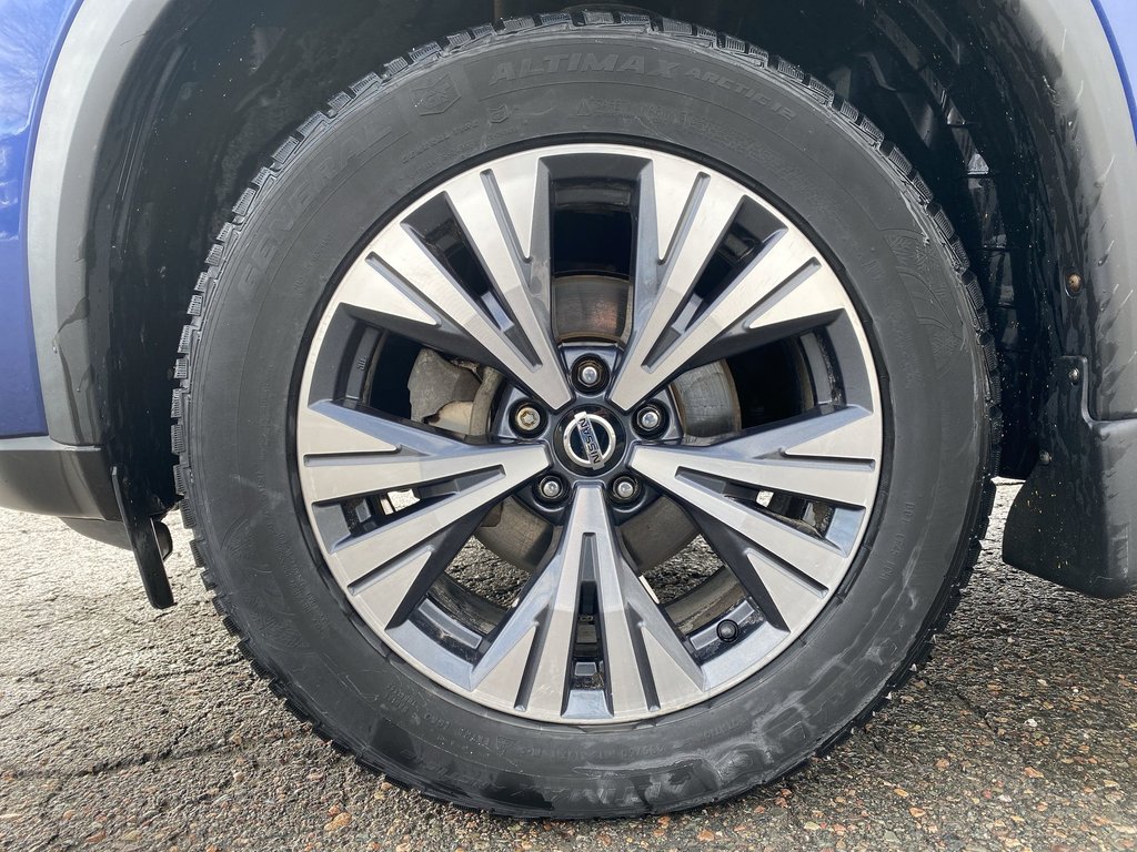 2021 Nissan ROGUE in Antigonish, Nova Scotia - 10 - w1024h768px