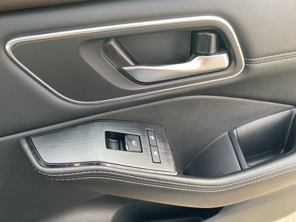 2021 Nissan ROGUE in Antigonish, Nova Scotia - 35 - w1024h768px