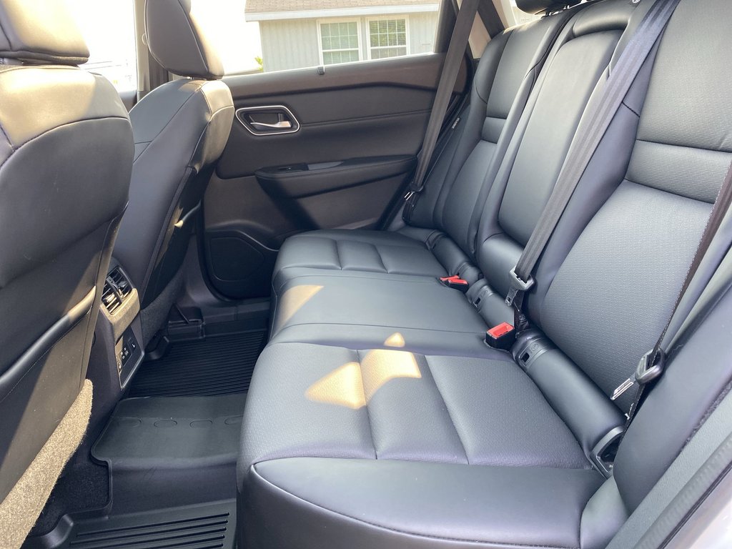 2021 Nissan ROGUE in Antigonish, Nova Scotia - 27 - w1024h768px