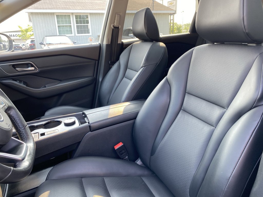 2021 Nissan ROGUE in Antigonish, Nova Scotia - 11 - w1024h768px
