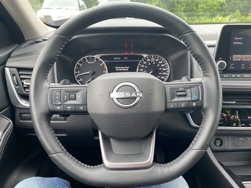 2025 Nissan ROGUE SV MOONROOF in Saint John, New Brunswick - 14 - w1024h768px