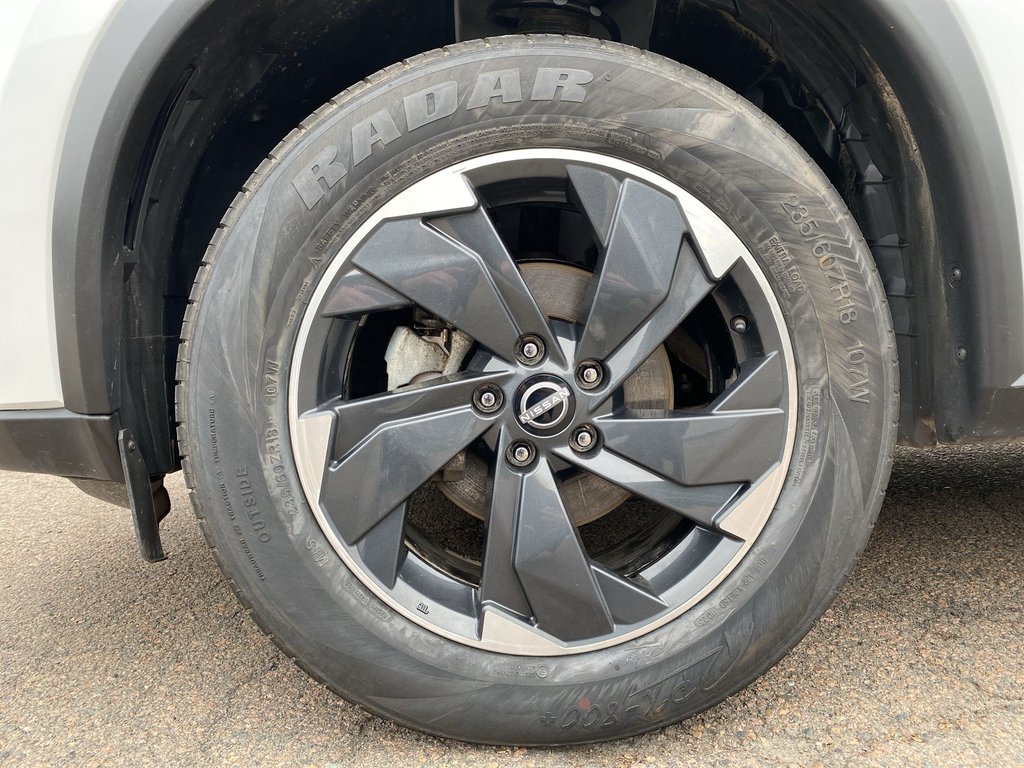 2025 Nissan ROGUE SV MOONROOF in Saint John, New Brunswick - 10 - w1024h768px