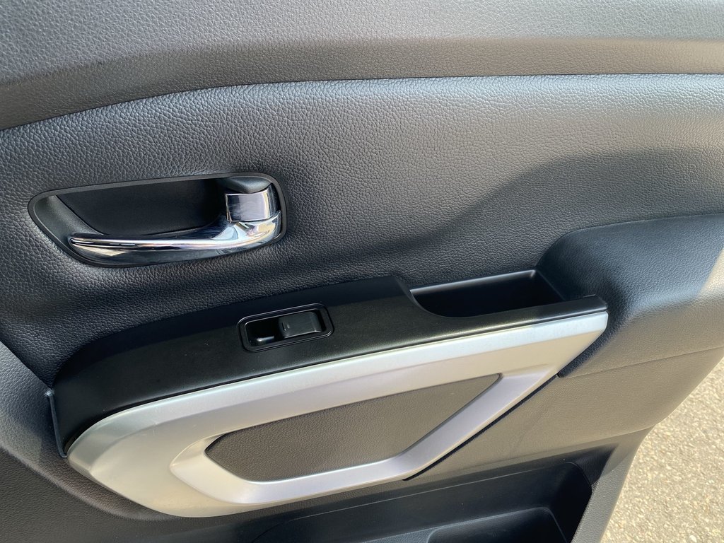 2019 Nissan TITAN SV | Cam | USB | Bluetooth | Cruise in Saint John, New Brunswick - 32 - w1024h768px