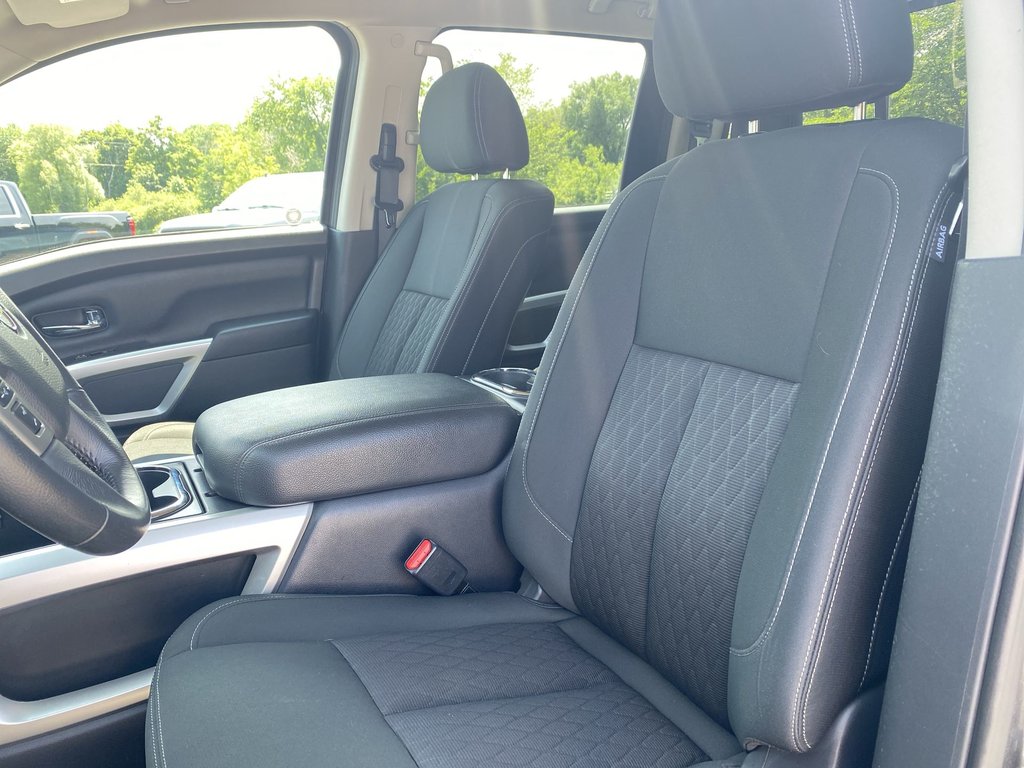 2019 Nissan TITAN SV | Cam | USB | Bluetooth | Cruise in Saint John, New Brunswick - 11 - w1024h768px