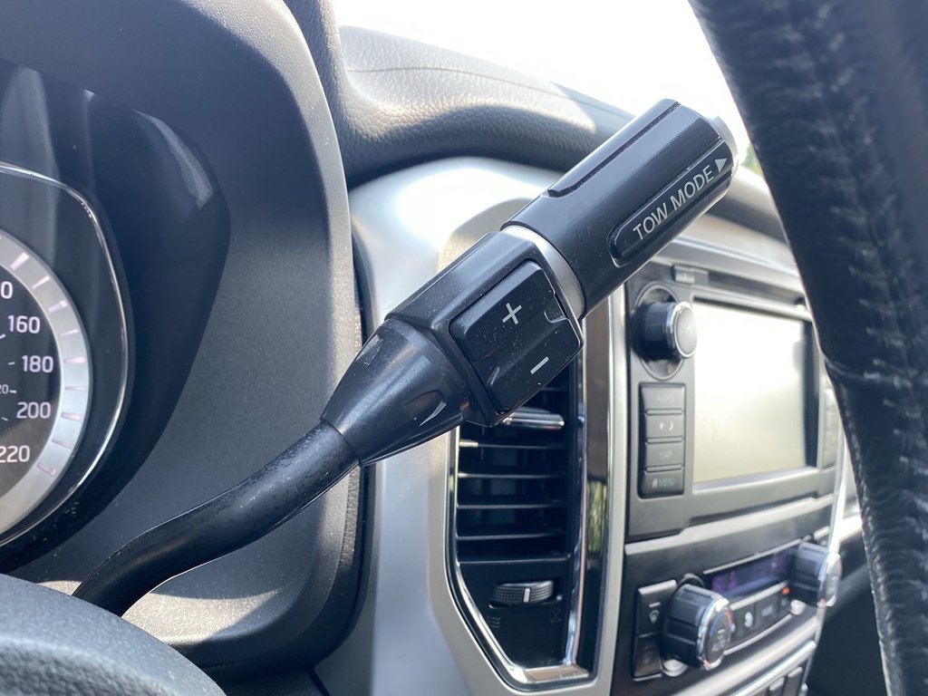 2019 Nissan TITAN SV | Cam | USB | Bluetooth | Cruise in Saint John, New Brunswick - 25 - w1024h768px
